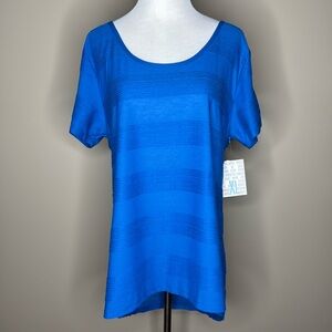 LuLaRoe Classic T womens short sleeved top blue striped size XL.